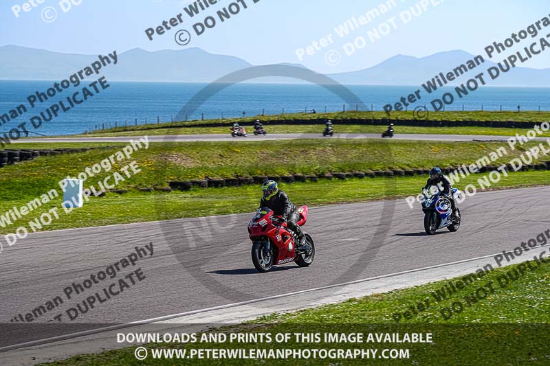 anglesey no limits trackday;anglesey photographs;anglesey trackday photographs;enduro digital images;event digital images;eventdigitalimages;no limits trackdays;peter wileman photography;racing digital images;trac mon;trackday digital images;trackday photos;ty croes